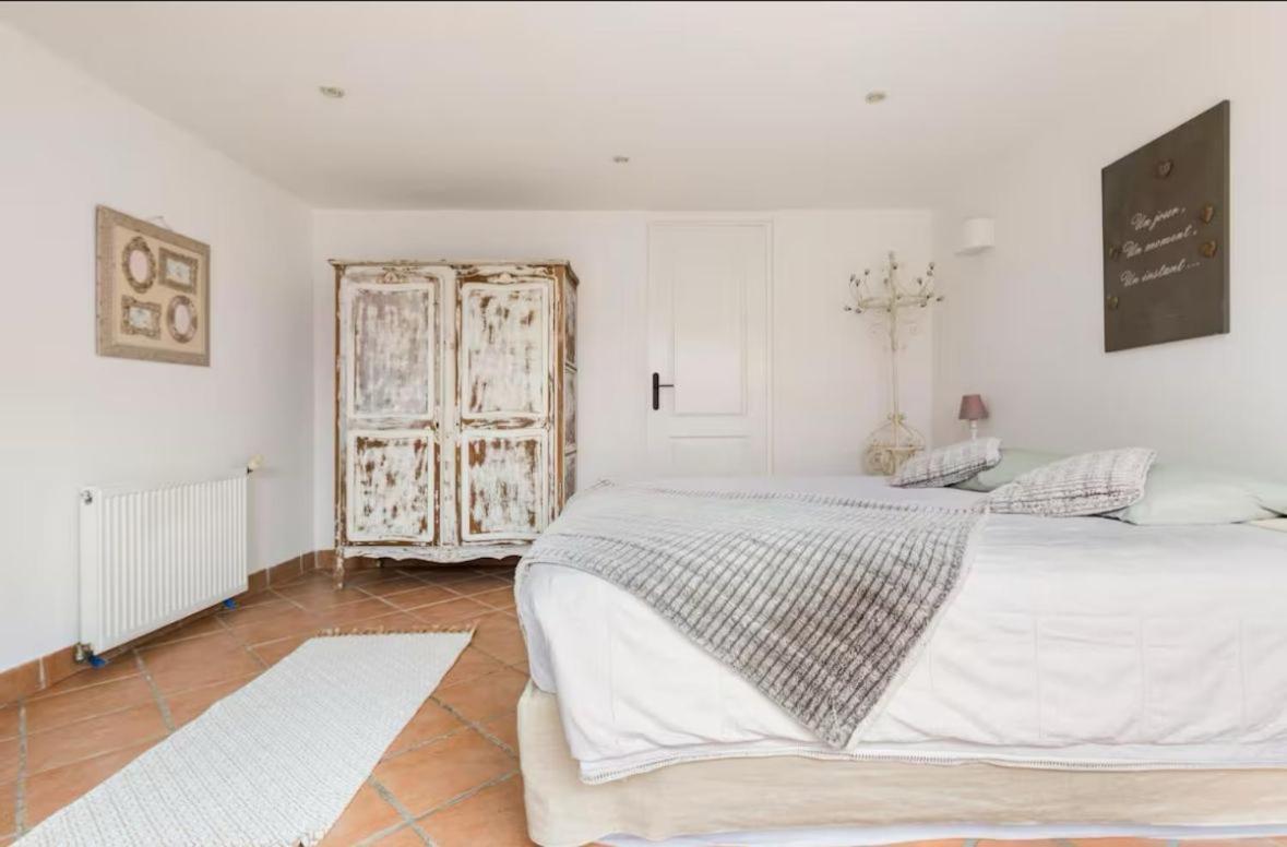 Escapade Pres De Lille - Appartement Charmant Avec Terrasse Et Parking Privee Mons-en-Baroeul Zewnętrze zdjęcie