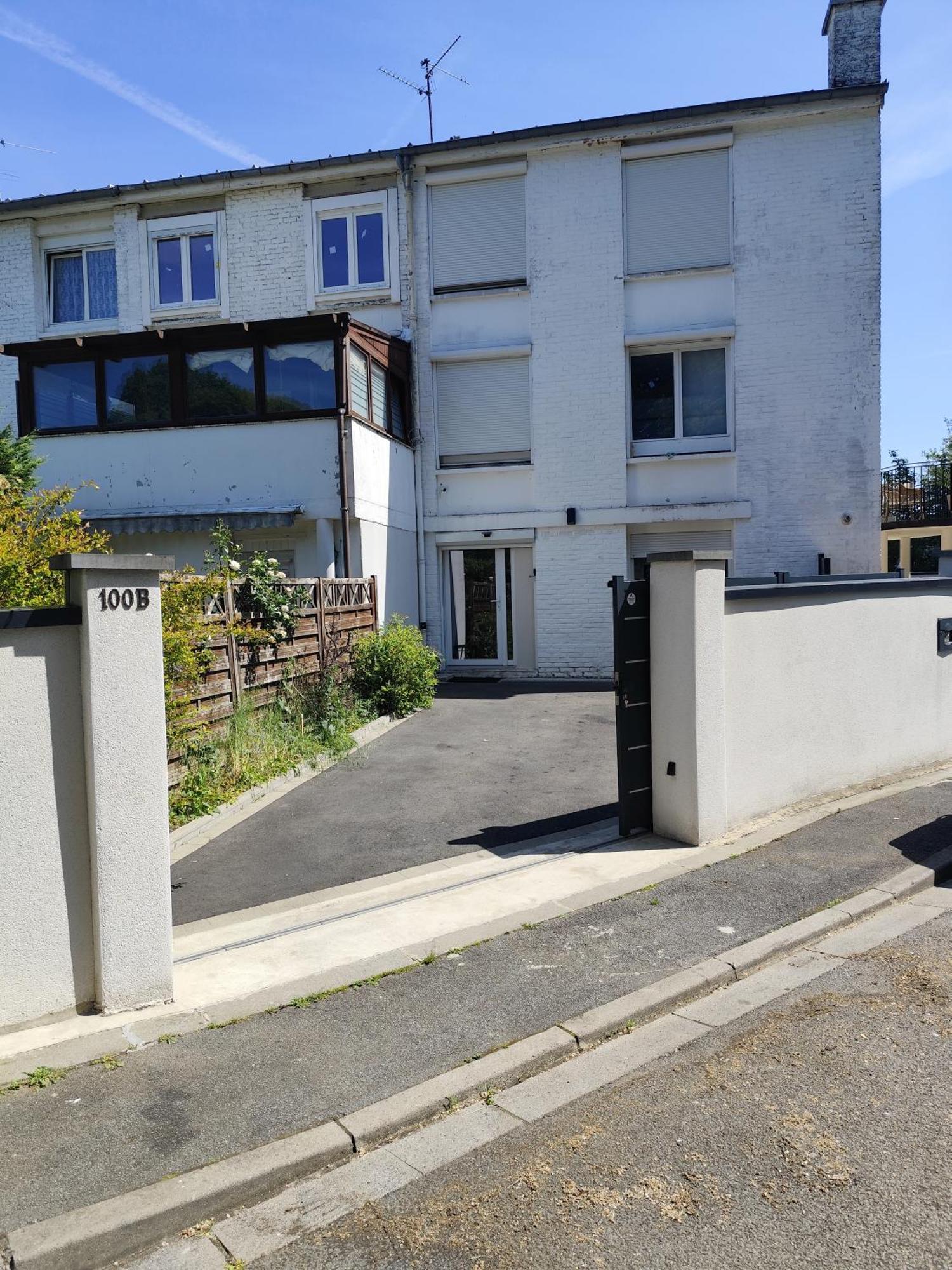 Escapade Pres De Lille - Appartement Charmant Avec Terrasse Et Parking Privee Mons-en-Baroeul Zewnętrze zdjęcie